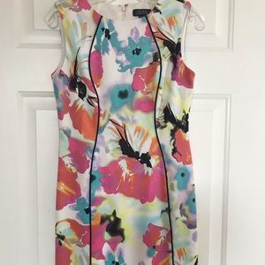 Floral dress sleeveless lined  knee length